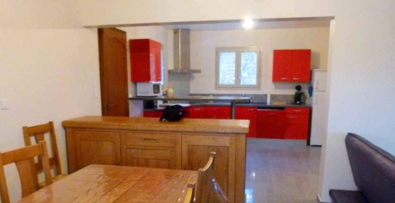Maison Accueillante A Nant Avec Piscine Partagee מראה חיצוני תמונה